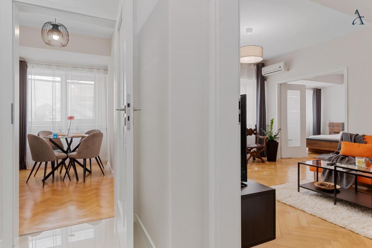Rentforcomfort Coquette 1Bdr Calea Victoriei Boekarest Buitenkant foto
