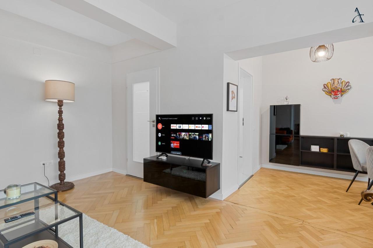Rentforcomfort Coquette 1Bdr Calea Victoriei Boekarest Buitenkant foto